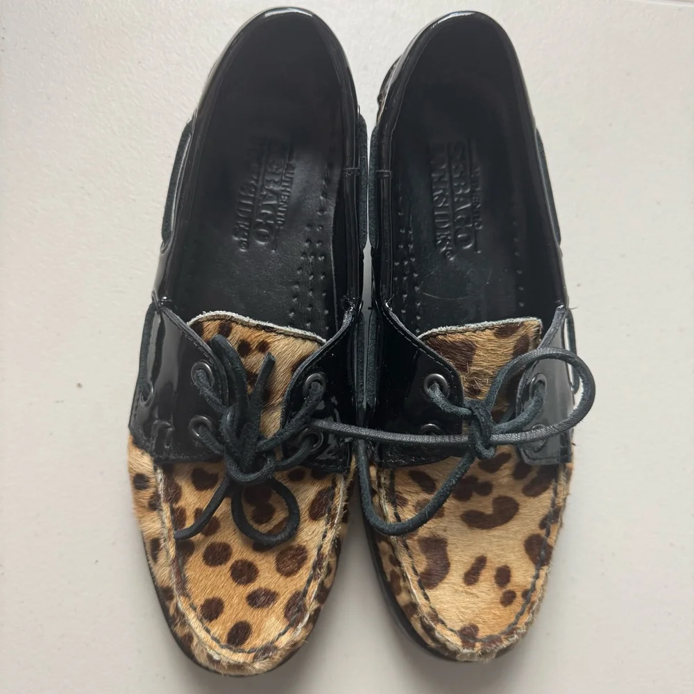 Sebago Docksides Boat Shoes Size 7 Brown Leopard Print Black